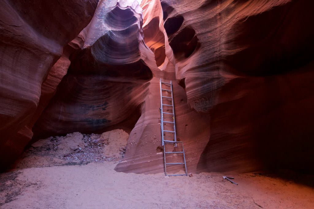 Waterholes Canyon