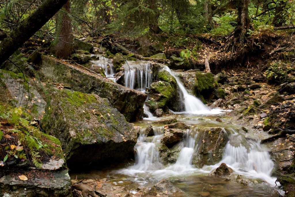 Hanging Lake Trail