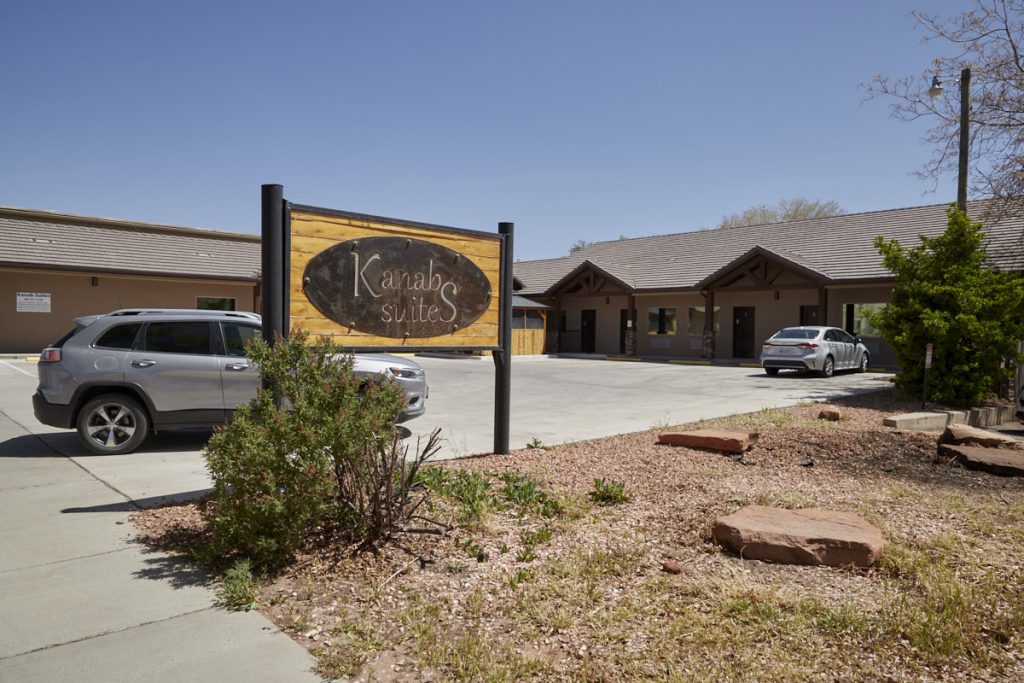 Kanab Suites